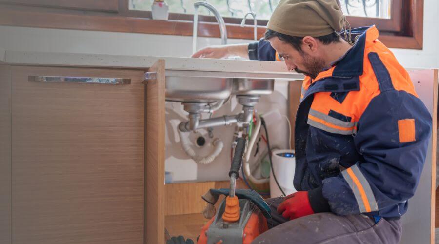 Local expert plumbing services in Winona, MO